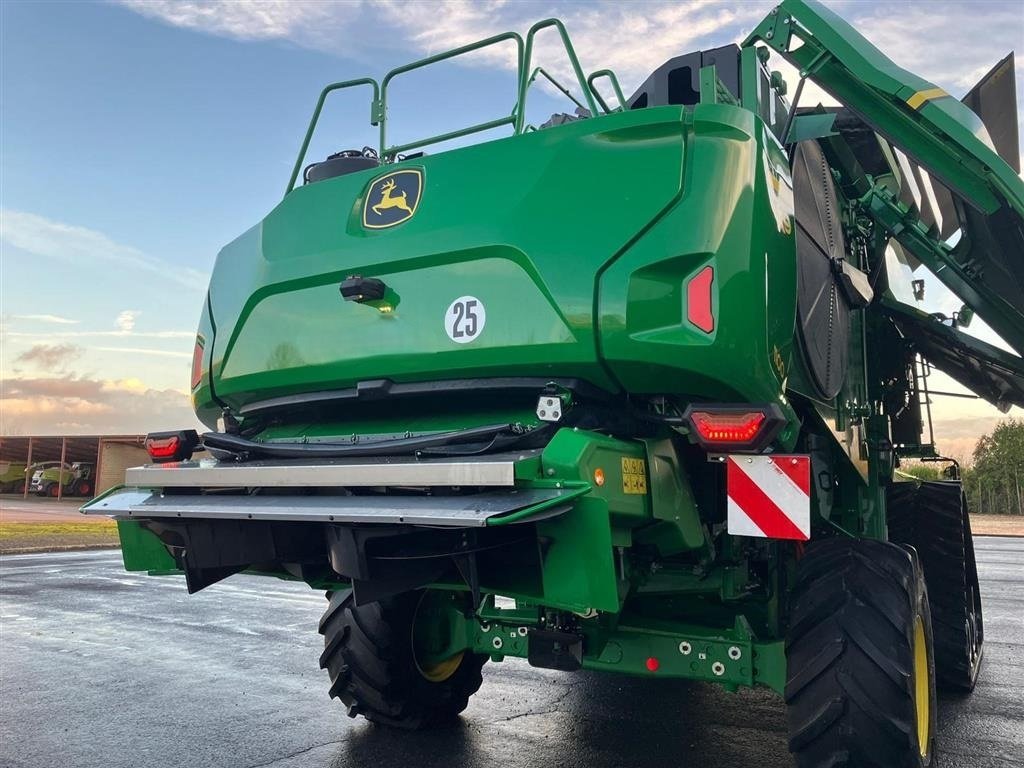 Mähdrescher a típus John Deere X9 1100, Gebrauchtmaschine ekkor: Grimma (Kép 11)