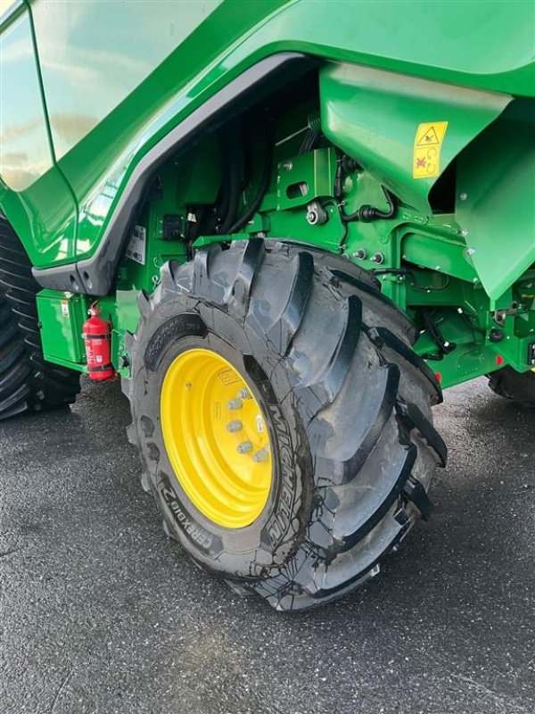 Mähdrescher a típus John Deere X9 1100, Gebrauchtmaschine ekkor: Grimma (Kép 26)