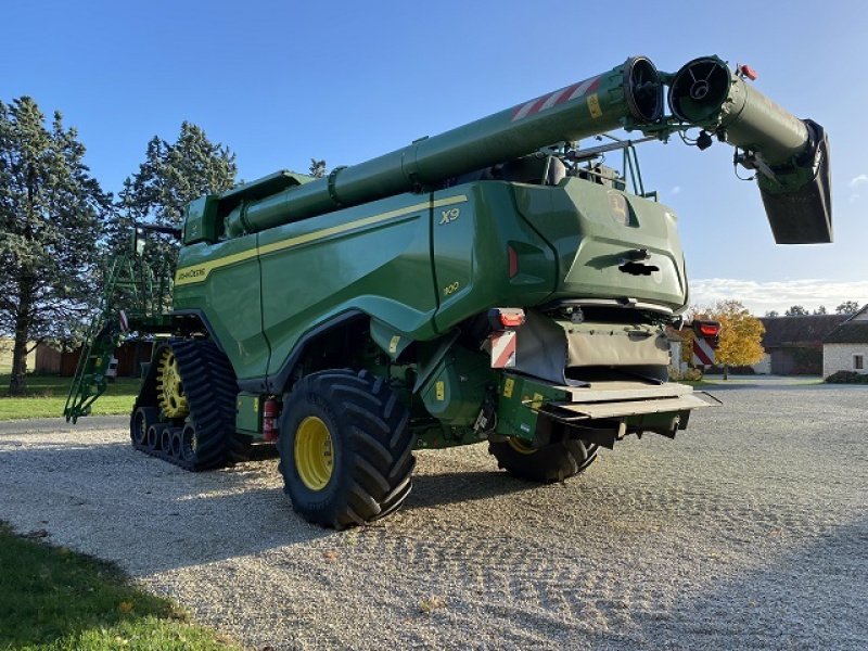 Mähdrescher от тип John Deere X9 1100, Gebrauchtmaschine в LE PONT CHRETIEN (Снимка 3)