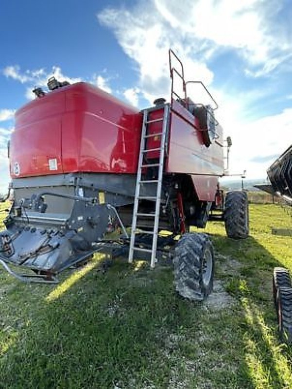 Mähdrescher des Typs Laverda 2012, Gebrauchtmaschine in Monferran-Savès (Bild 5)