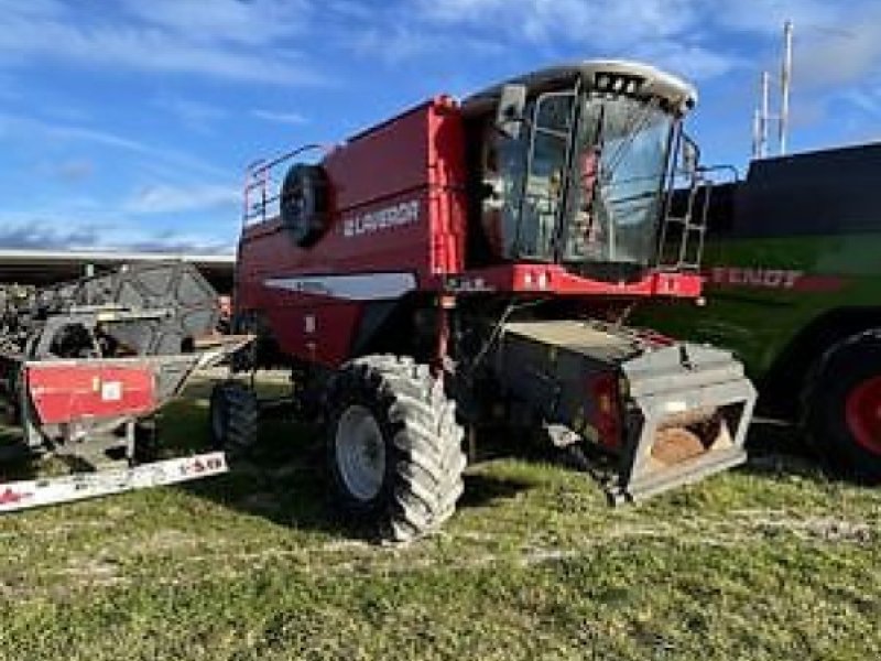 Mähdrescher van het type Laverda AL QUATTRO TECNO, Gebrauchtmaschine in Monferran-Savès (Foto 1)