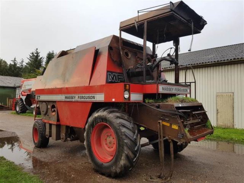 Mähdrescher del tipo Massey Ferguson 27, Gebrauchtmaschine In Hemmet (Immagine 6)