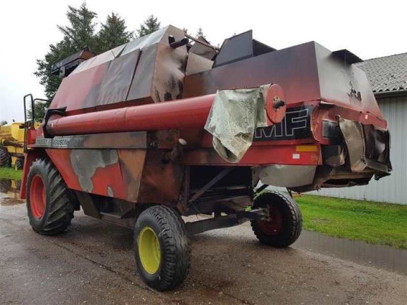 Mähdrescher van het type Massey Ferguson 27, Gebrauchtmaschine in Hemmet (Foto 3)