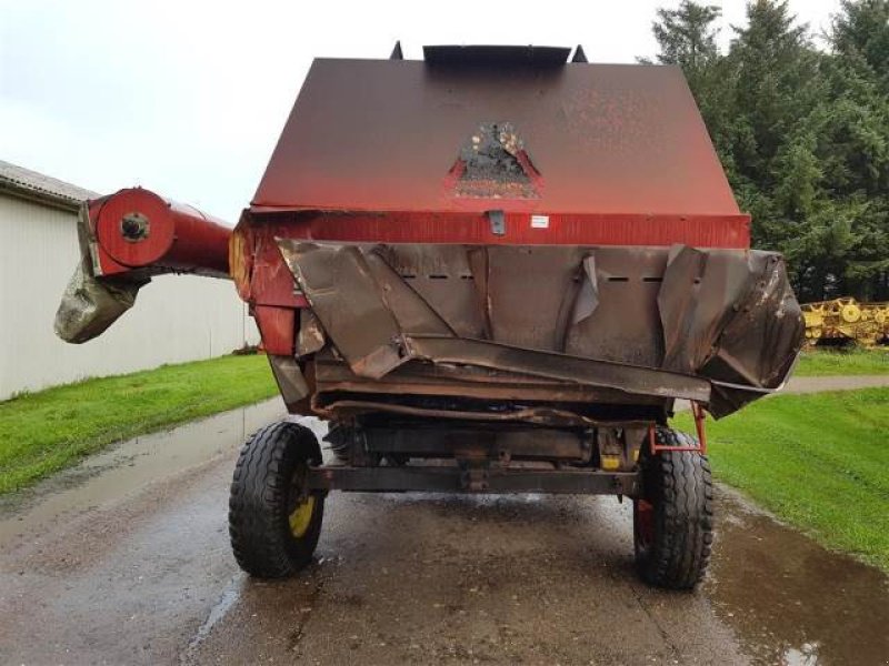 Mähdrescher van het type Massey Ferguson 27, Gebrauchtmaschine in Hemmet (Foto 4)