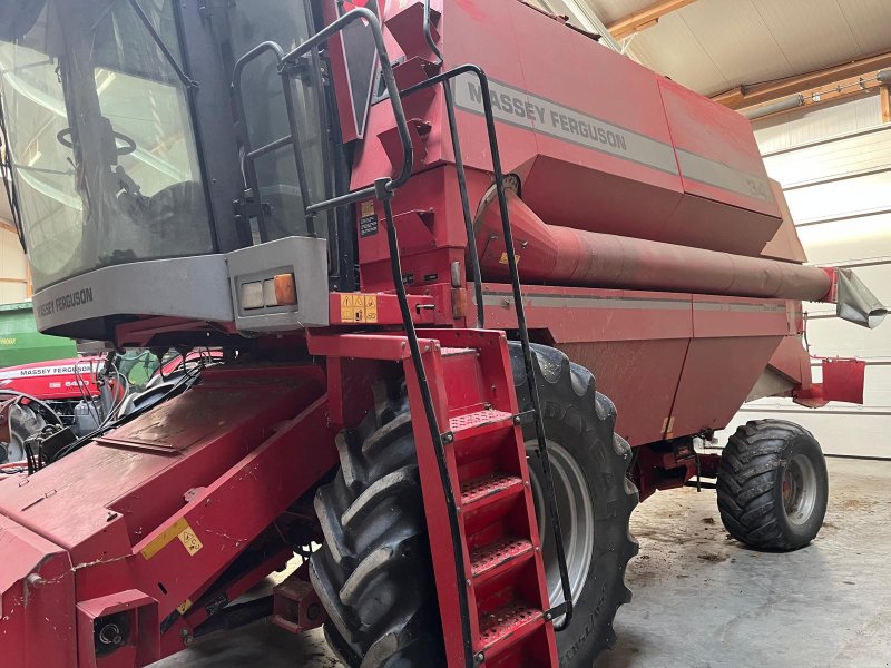 Mähdrescher van het type Massey Ferguson 34, Gebrauchtmaschine in Mindelstetten (Foto 1)