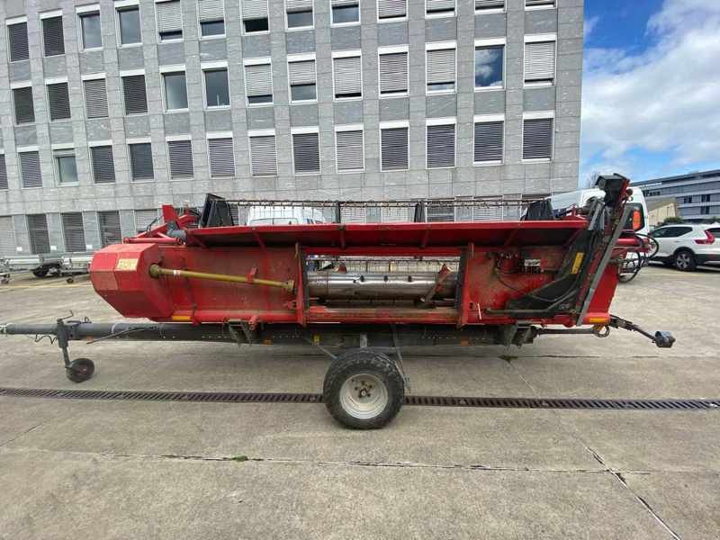 Mähdrescher del tipo Massey Ferguson 36 Rotary Separator, Gebrauchtmaschine en Regensdorf (Imagen 6)