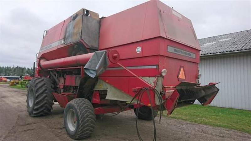 Mähdrescher du type Massey Ferguson 38, Gebrauchtmaschine en Hemmet (Photo 3)