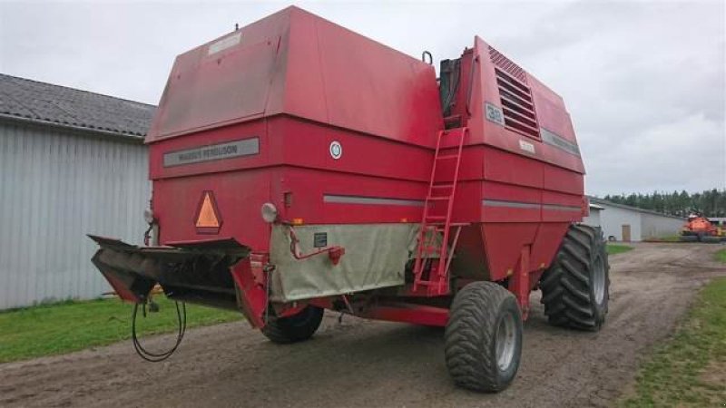 Mähdrescher des Typs Massey Ferguson 38, Gebrauchtmaschine in Hemmet (Bild 5)