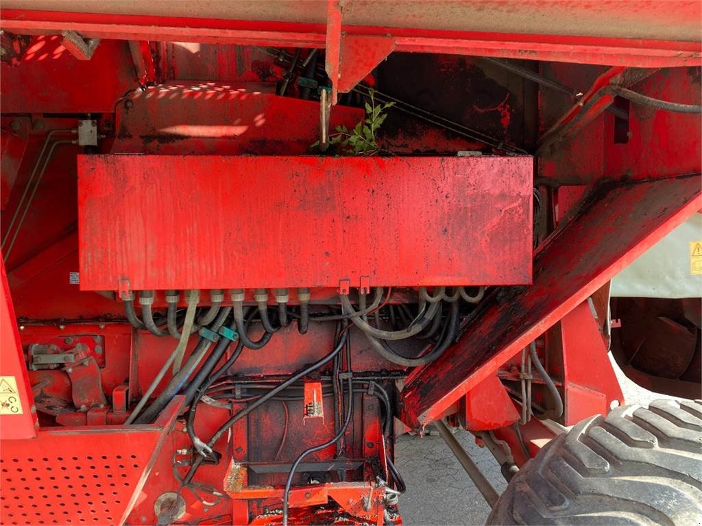 Mähdrescher tip Massey Ferguson 40, Gebrauchtmaschine in Hemmet (Poză 3)