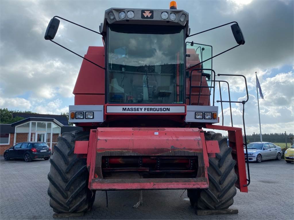 Mähdrescher des Typs Massey Ferguson 40, Gebrauchtmaschine in Hemmet (Bild 11)