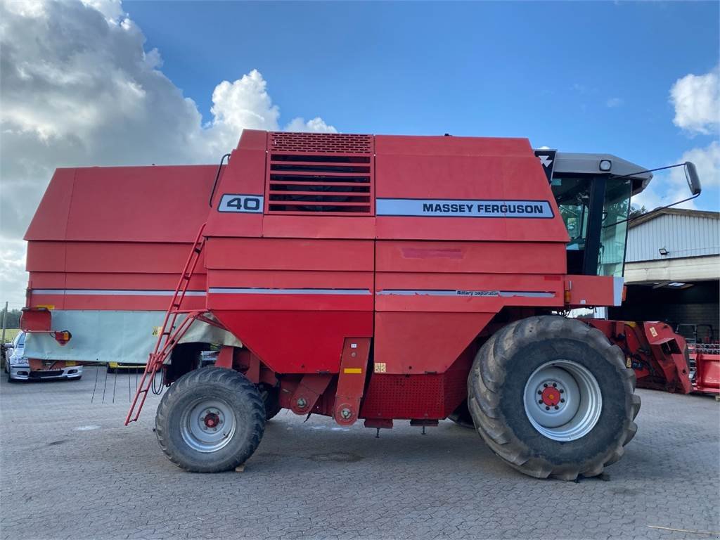 Mähdrescher Türe ait Massey Ferguson 40, Gebrauchtmaschine içinde Hemmet (resim 15)