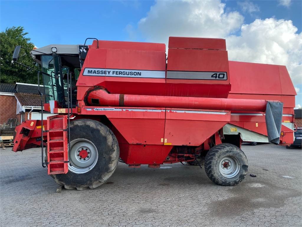 Mähdrescher du type Massey Ferguson 40, Gebrauchtmaschine en Hemmet (Photo 19)