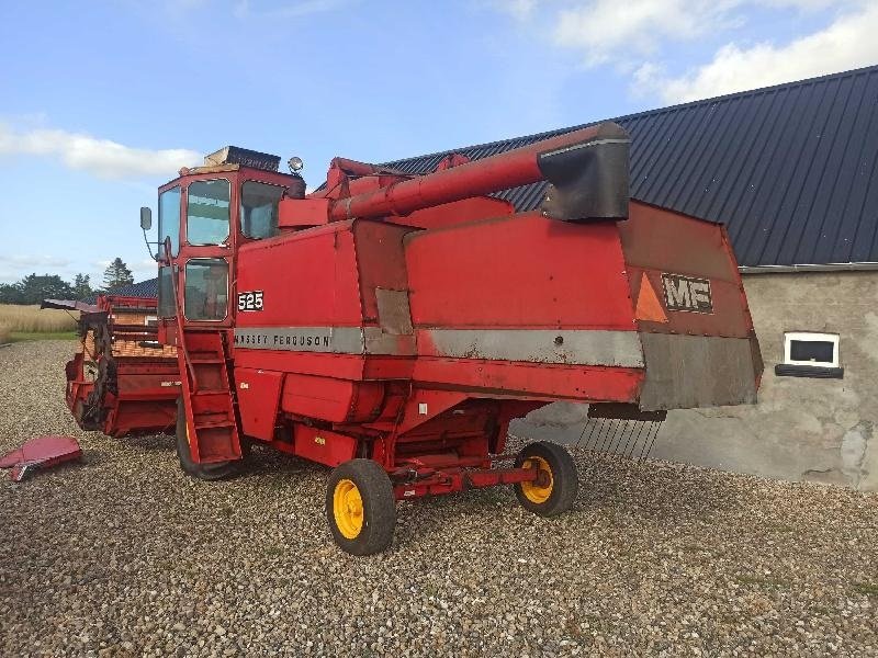 Mähdrescher des Typs Massey Ferguson 525 12 Fod skærebord, Gebrauchtmaschine in Roslev (Bild 3)