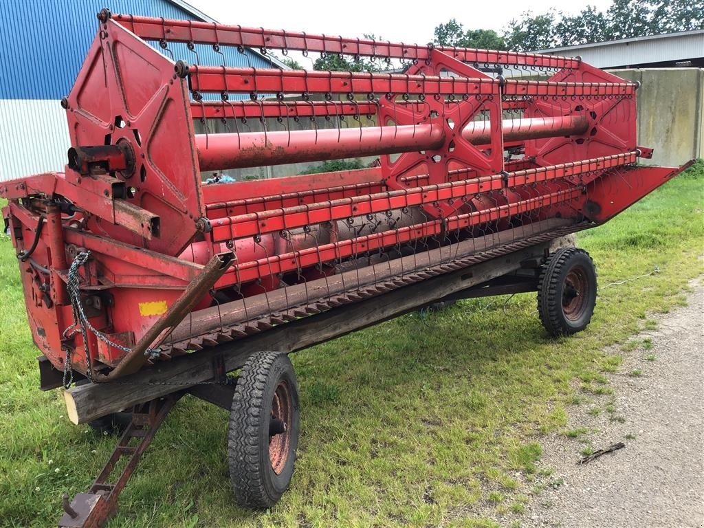 Mähdrescher tip Massey Ferguson 525 Super 2, Gebrauchtmaschine in Bording (Poză 4)