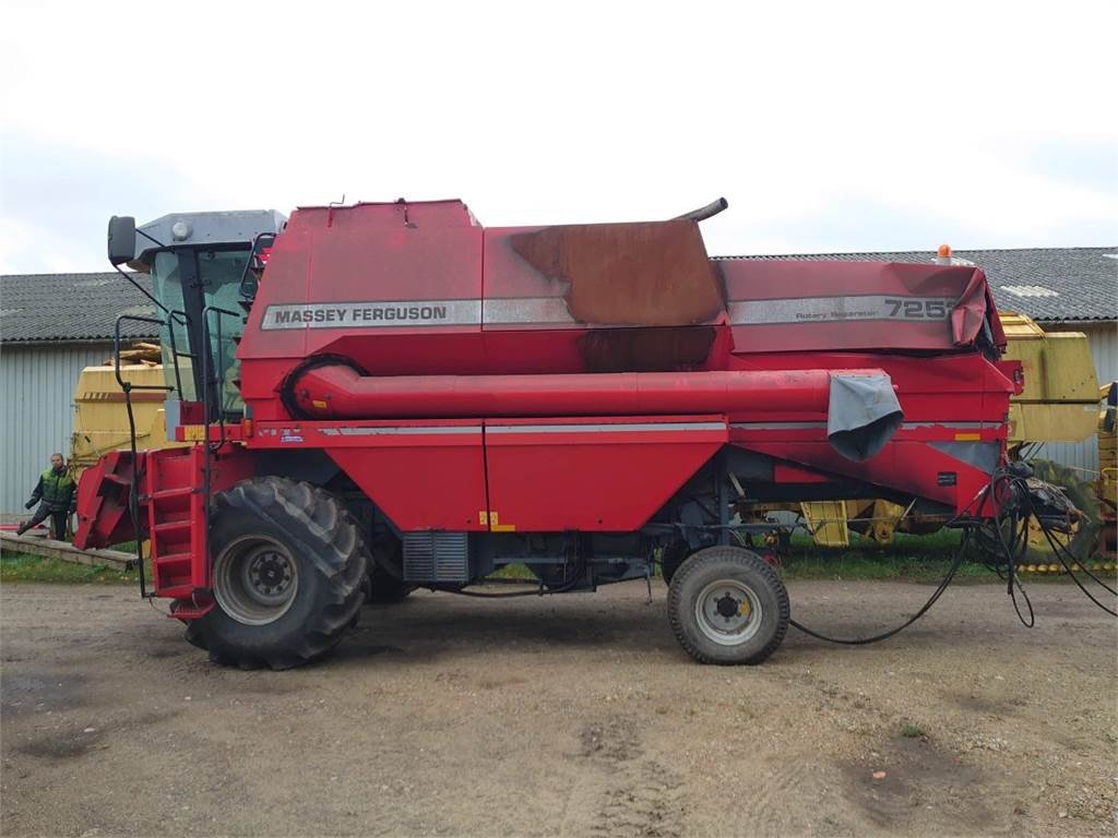 Mähdrescher typu Massey Ferguson 7252, Gebrauchtmaschine v Hemmet (Obrázok 1)