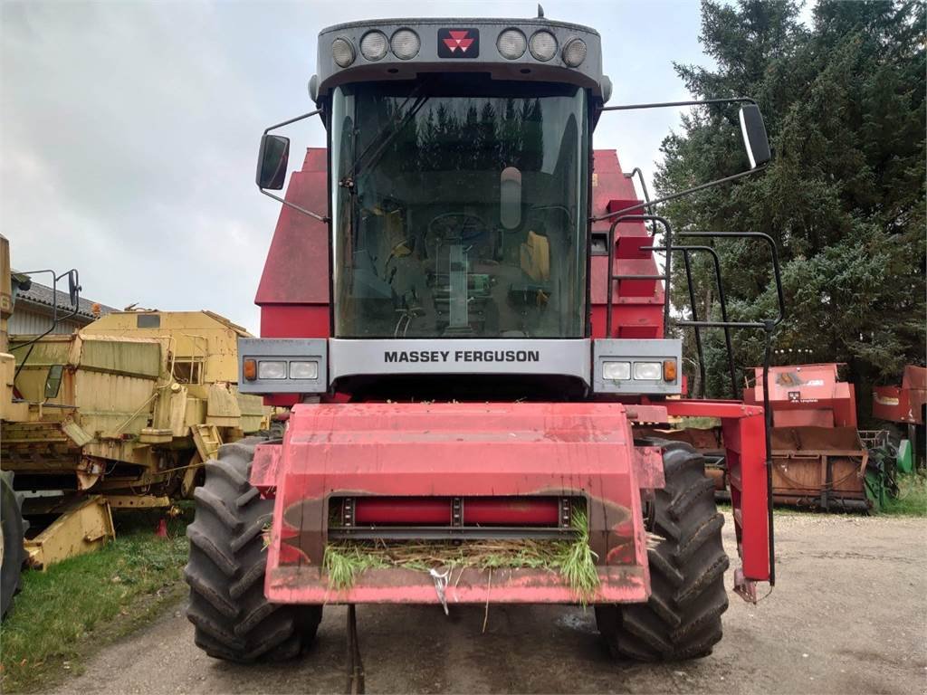 Mähdrescher Türe ait Massey Ferguson 7252, Gebrauchtmaschine içinde Hemmet (resim 5)