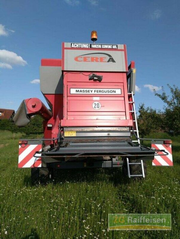 Mähdrescher des Typs Massey Ferguson 7256 Auto Level, Gebrauchtmaschine in Bühl (Bild 2)