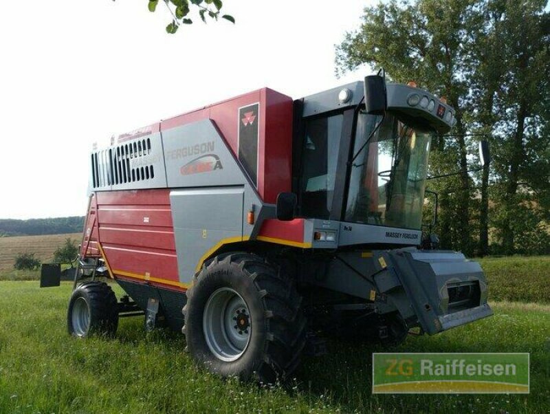 Mähdrescher van het type Massey Ferguson 7256 Auto Level, Gebrauchtmaschine in Bühl (Foto 8)