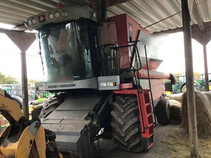 Mähdrescher des Typs Massey Ferguson 7256 H, Gebrauchtmaschine in Sittensen (Bild 1)