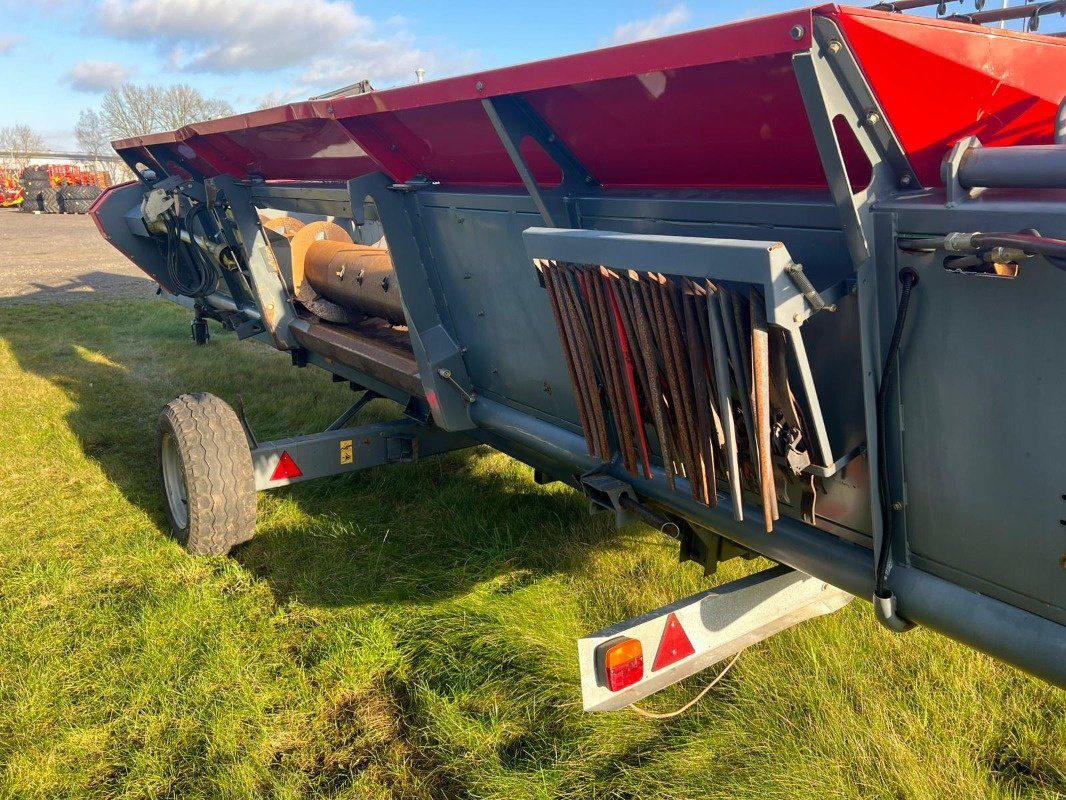 Mähdrescher Türe ait Massey Ferguson 7256 H, Gebrauchtmaschine içinde Sittensen (resim 25)