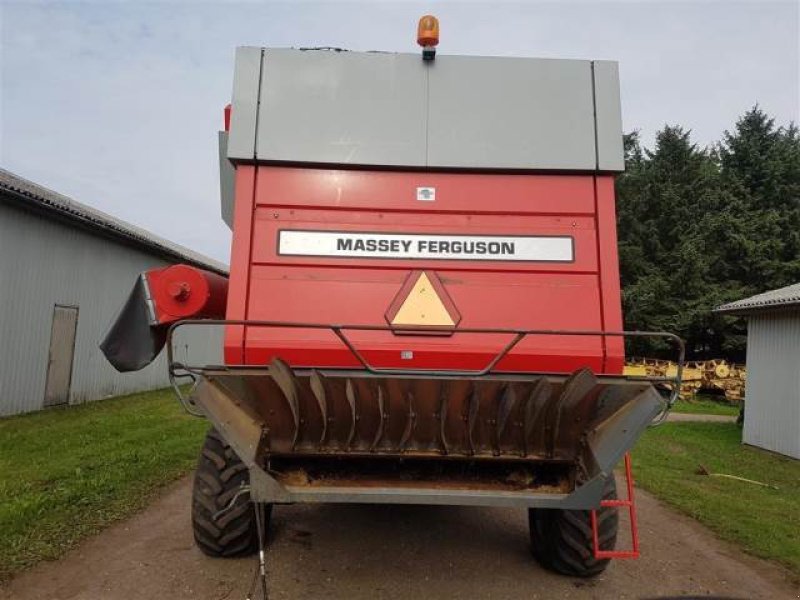 Mähdrescher van het type Massey Ferguson 7272, Gebrauchtmaschine in Hemmet (Foto 7)