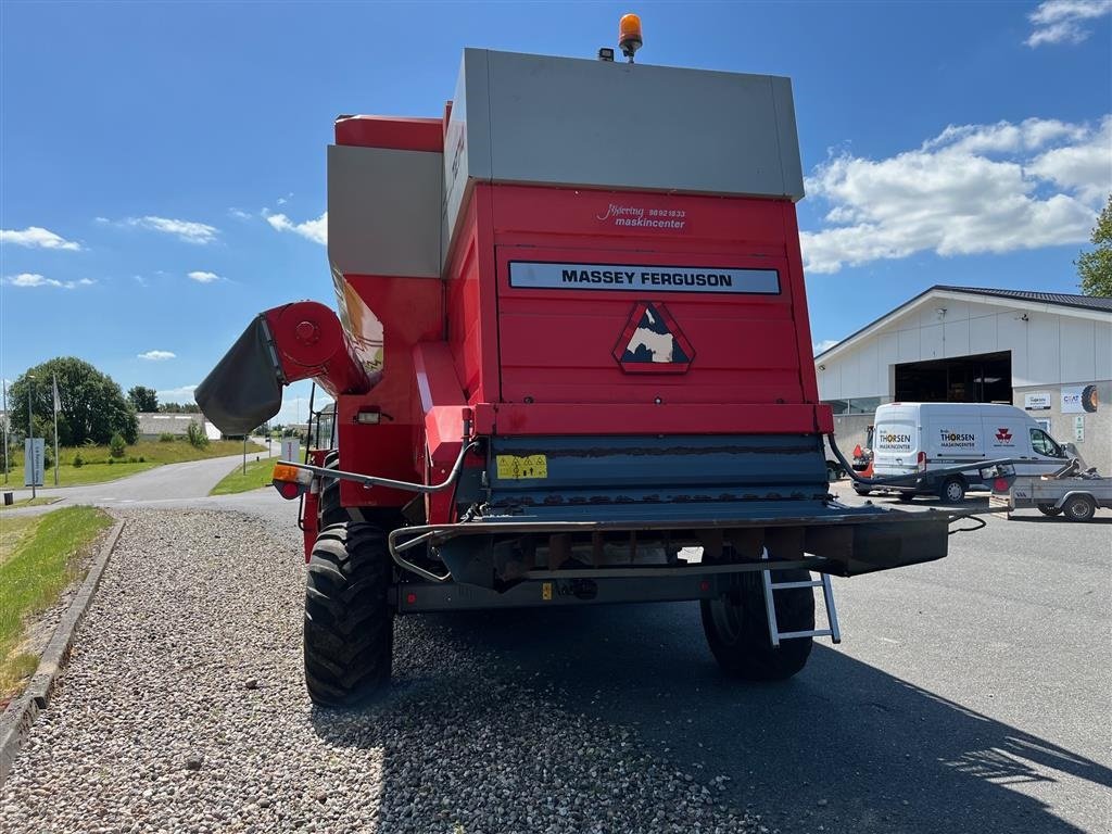 Mähdrescher of the type Massey Ferguson 7274 AL m-22 fod PF bord Cerea, Gebrauchtmaschine in Støvring (Picture 3)