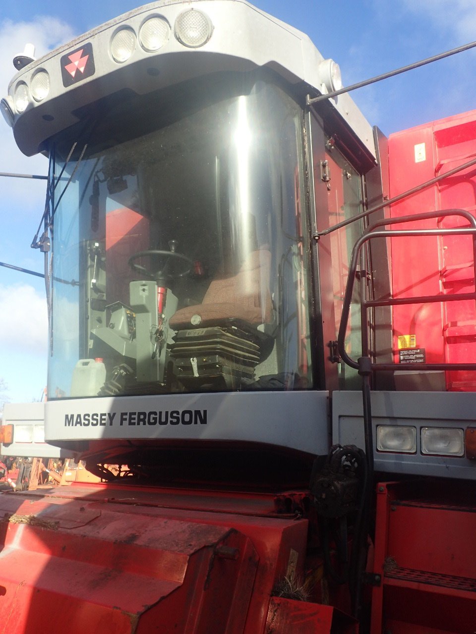 Mähdrescher van het type Massey Ferguson 7276, Gebrauchtmaschine in Viborg (Foto 3)