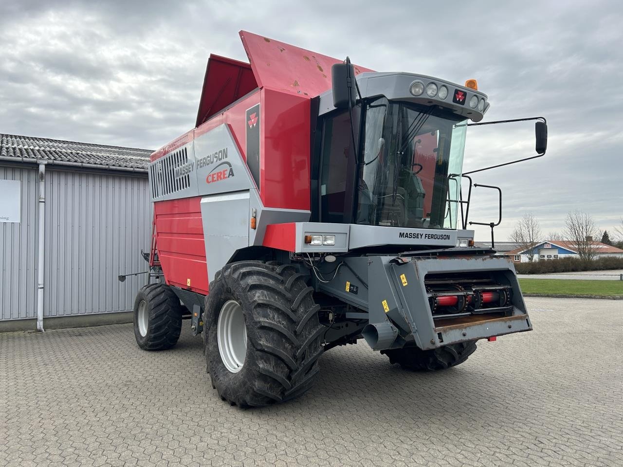 Mähdrescher Türe ait Massey Ferguson 7278 CEREA 25 POWERF, Gebrauchtmaschine içinde Bramming (resim 8)