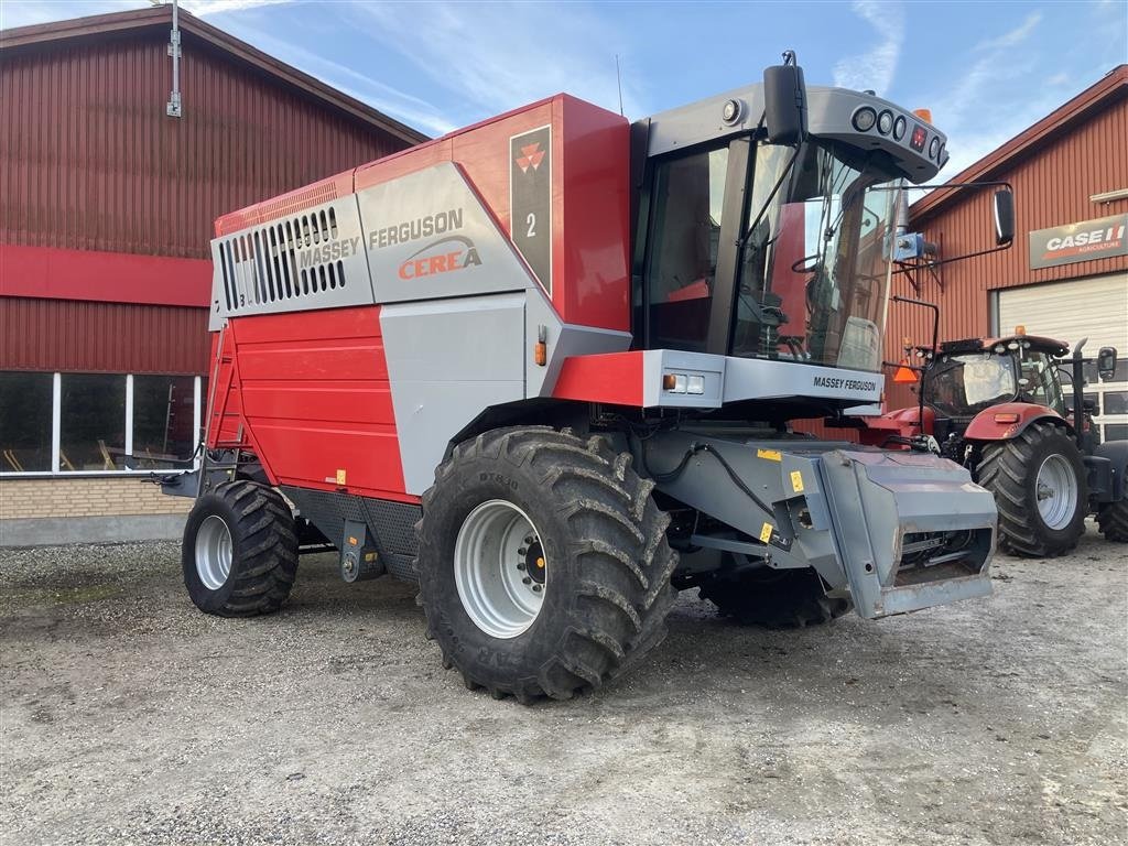 Mähdrescher van het type Massey Ferguson 7278 Cerea-8 ryster, Gebrauchtmaschine in Store Heddinge (Foto 2)