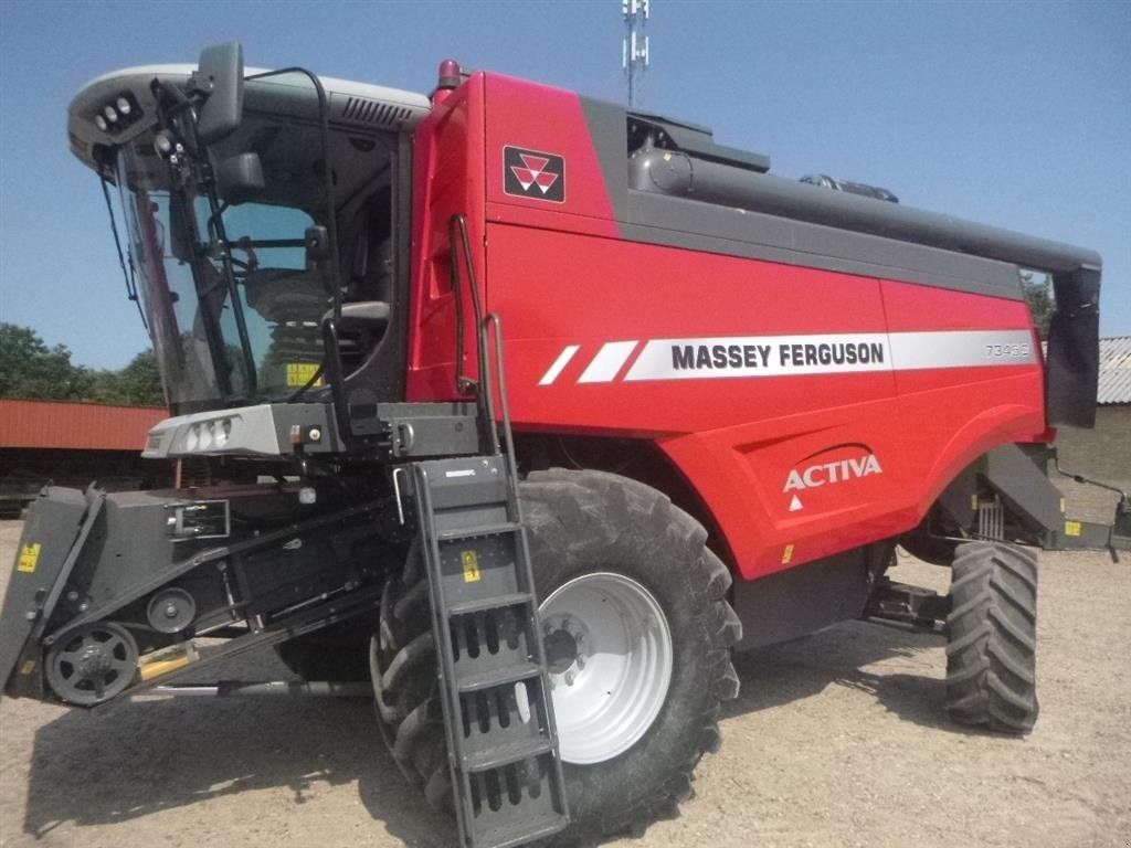 Mähdrescher del tipo Massey Ferguson 7345S SUPER FLOT MASKINE, Gebrauchtmaschine In Skive (Immagine 1)