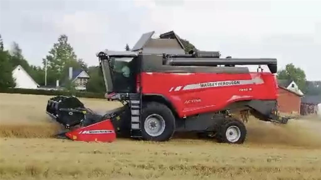 Mähdrescher Türe ait Massey Ferguson 7345S, Gebrauchtmaschine içinde Sakskøbing (resim 3)