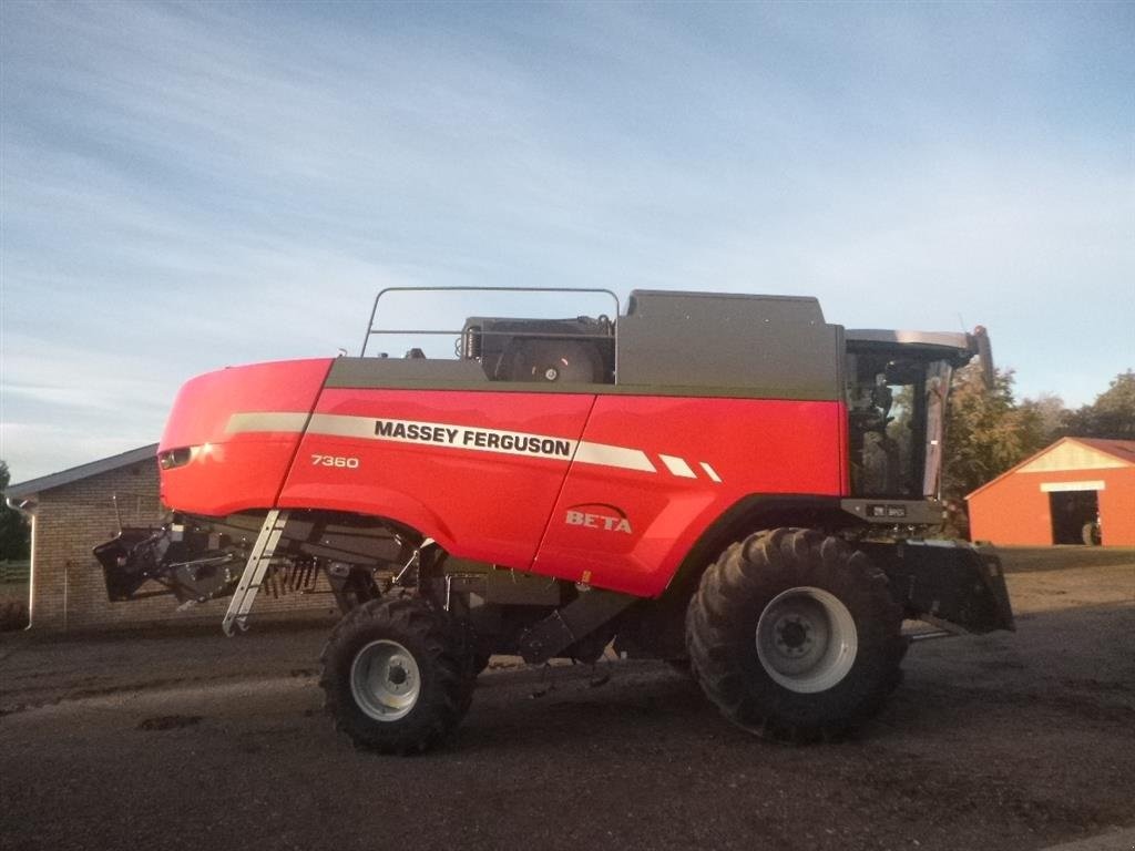 Mähdrescher Türe ait Massey Ferguson 7360 BETA Første høstår 2018 !!, Gebrauchtmaschine içinde Skive (resim 4)