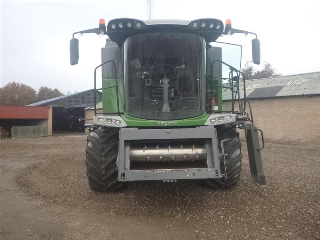 Mähdrescher del tipo Massey Ferguson 7360 BETA i FENDT 5275C model med 4 WD, Gebrauchtmaschine In Skive (Immagine 4)