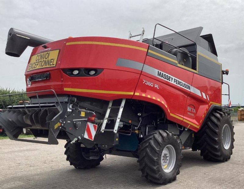 Mähdrescher van het type Massey Ferguson 7360 PLA Beta, Gebrauchtmaschine in Hockenheim (Foto 4)