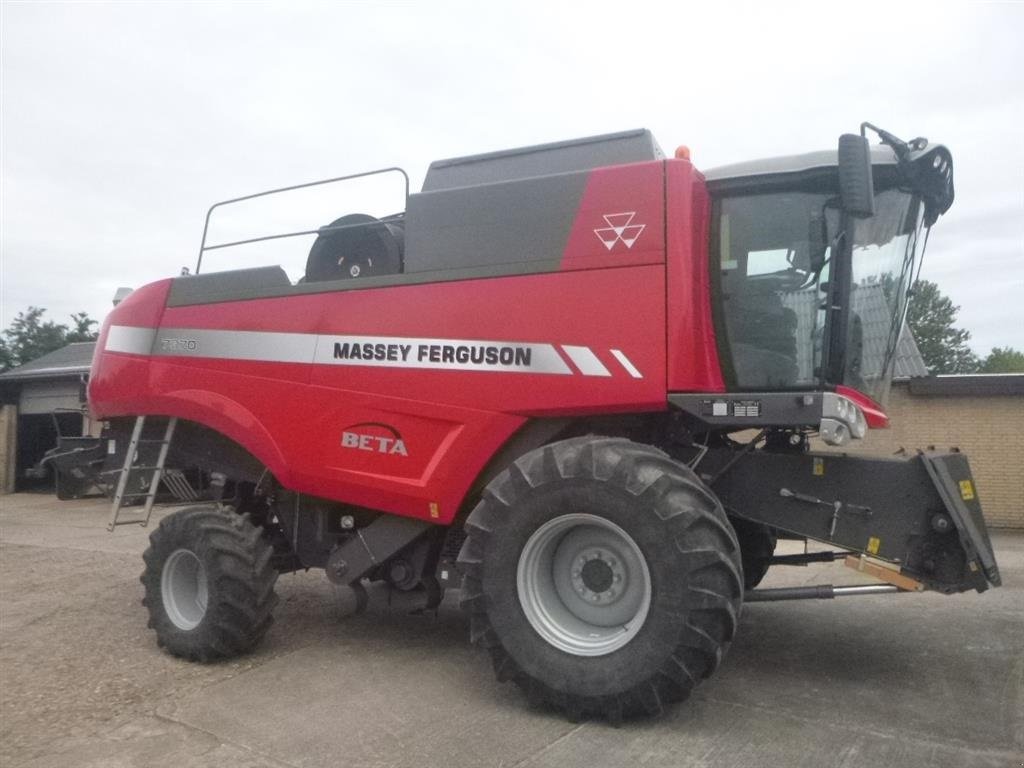 Mähdrescher tipa Massey Ferguson 7370 Beta SKYLINE, 22 fods POWER FLOW, Gebrauchtmaschine u Skive (Slika 2)