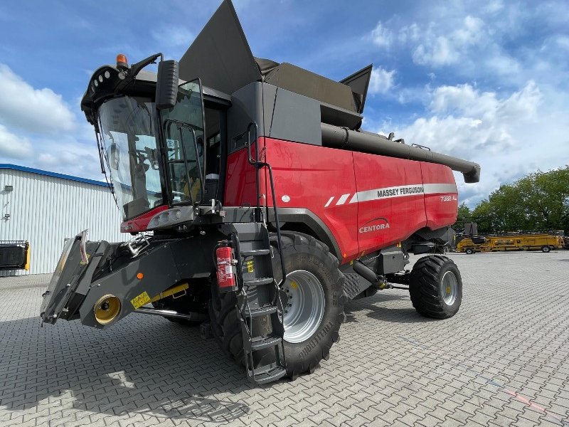 Mähdrescher Türe ait Massey Ferguson 7382 AL Centora, Gebrauchtmaschine içinde Ebersbach (resim 1)