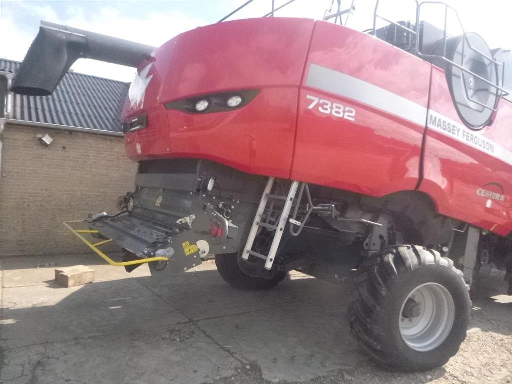 Mähdrescher typu Massey Ferguson 7382 CENTORA GII ÅRGANG 2017, nyeste model, Gebrauchtmaschine v Skive (Obrázek 6)