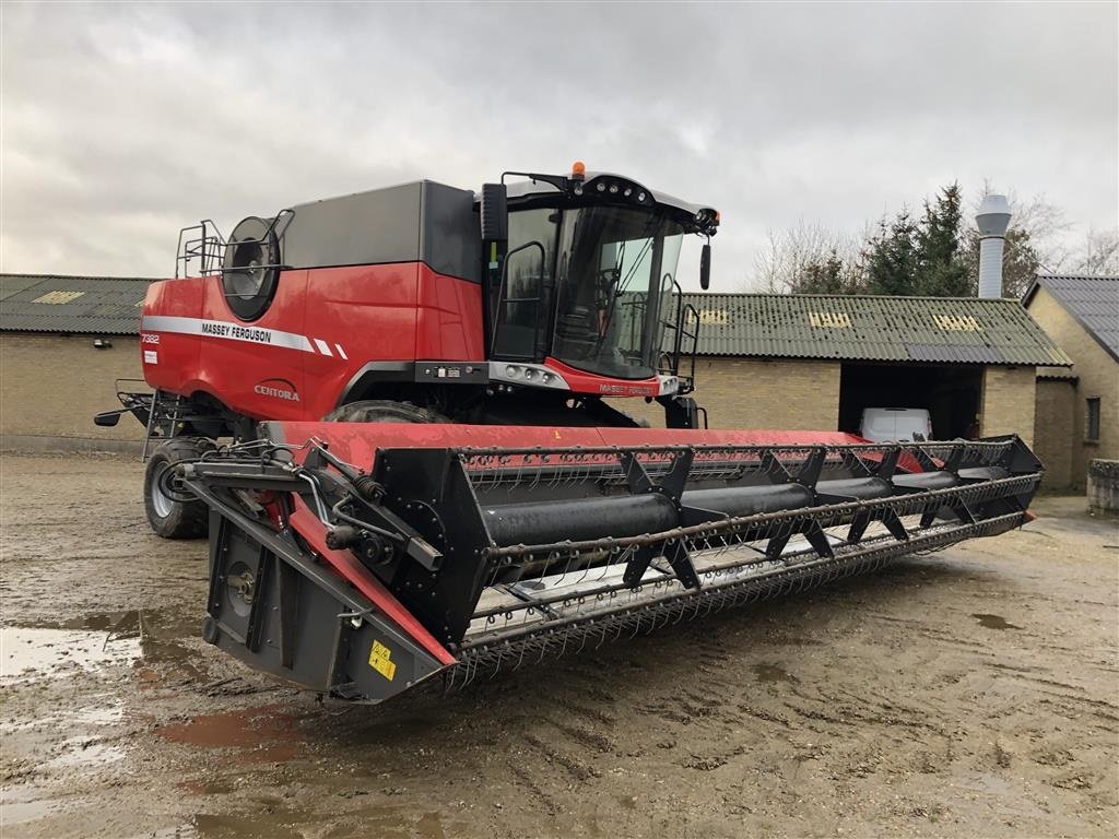 Mähdrescher от тип Massey Ferguson 7382, Gebrauchtmaschine в Skive (Снимка 3)