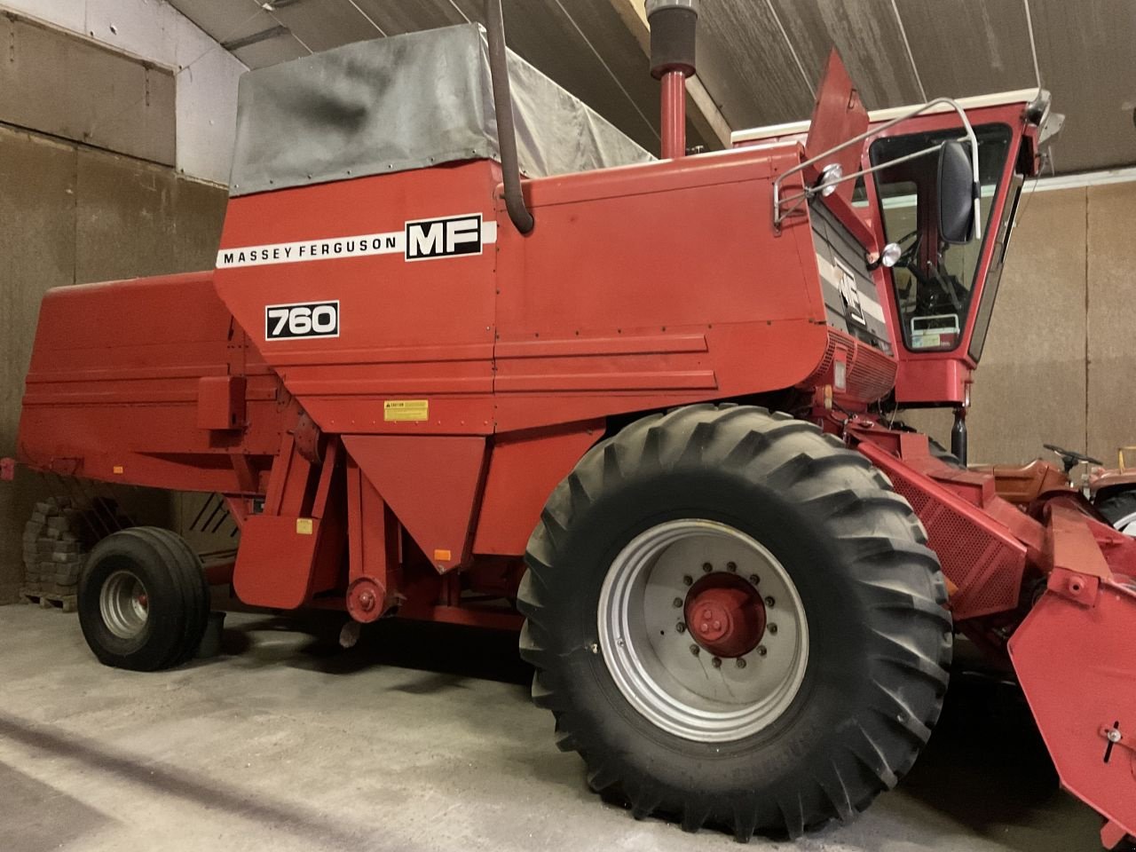 Mähdrescher del tipo Massey Ferguson 760, Gebrauchtmaschine en Hoofdplaat (Imagen 10)