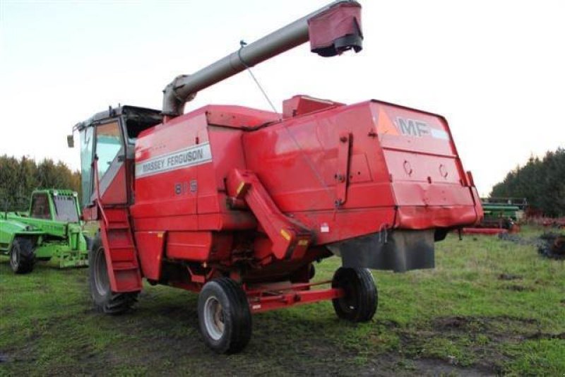 Mähdrescher van het type Massey Ferguson 815, Gebrauchtmaschine in Hemmet (Foto 5)