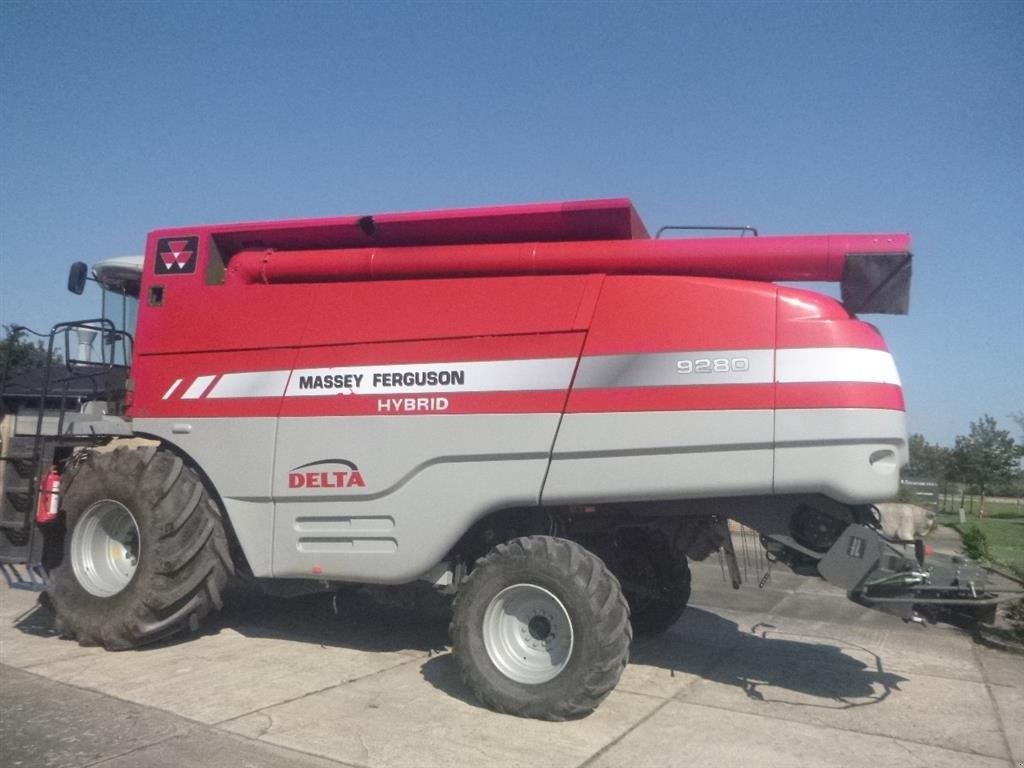 Mähdrescher typu Massey Ferguson 9280 DELTA HYBRID 4WD-30 FODS Danmarks billigste, Gebrauchtmaschine v Skive (Obrázok 8)