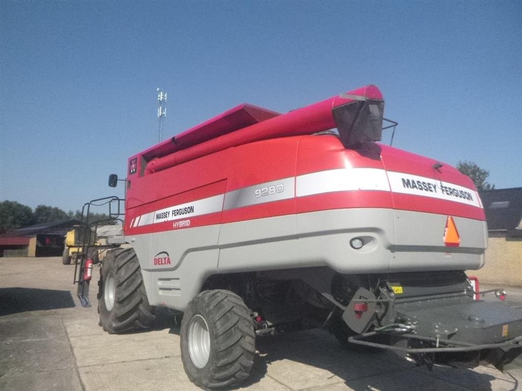 Mähdrescher typu Massey Ferguson 9280 DELTA HYBRID 4WD-30 FODS Danmarks billigste, Gebrauchtmaschine v Skive (Obrázok 4)