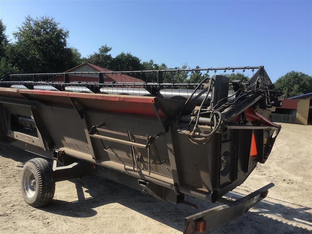 Mähdrescher van het type Massey Ferguson 9280 DELTA HYBRID 4WD-30 FODS, Gebrauchtmaschine in Skive (Foto 8)