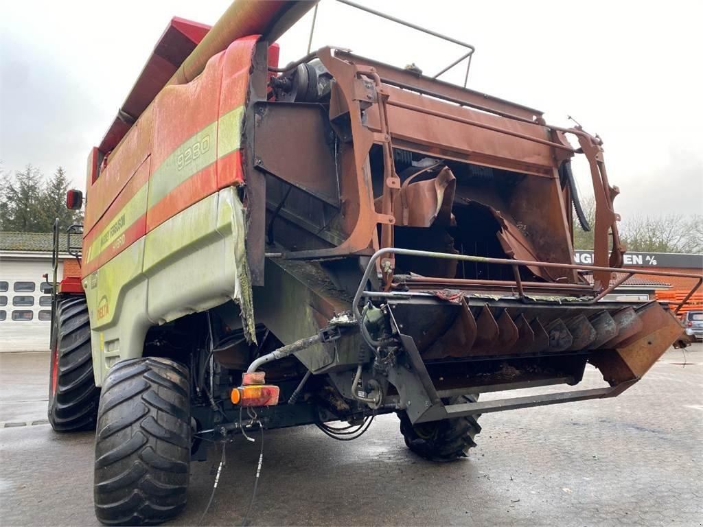 Mähdrescher van het type Massey Ferguson 9280, Gebrauchtmaschine in Hemmet (Foto 16)