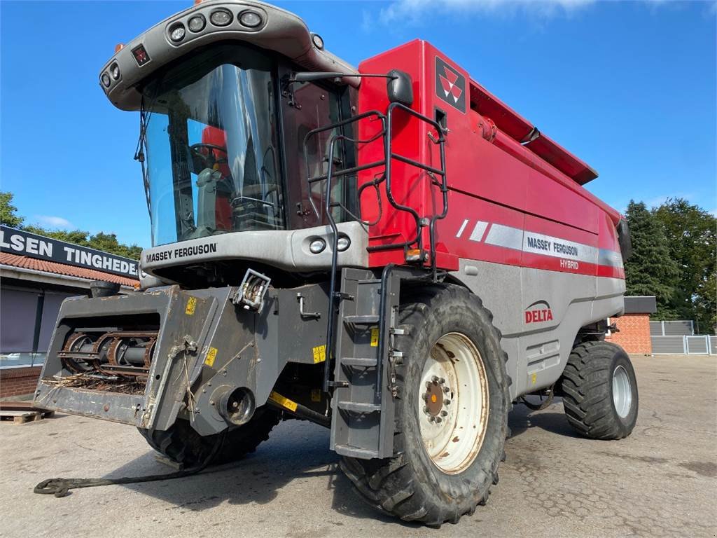 Mähdrescher van het type Massey Ferguson 9280, Gebrauchtmaschine in Hemmet (Foto 14)