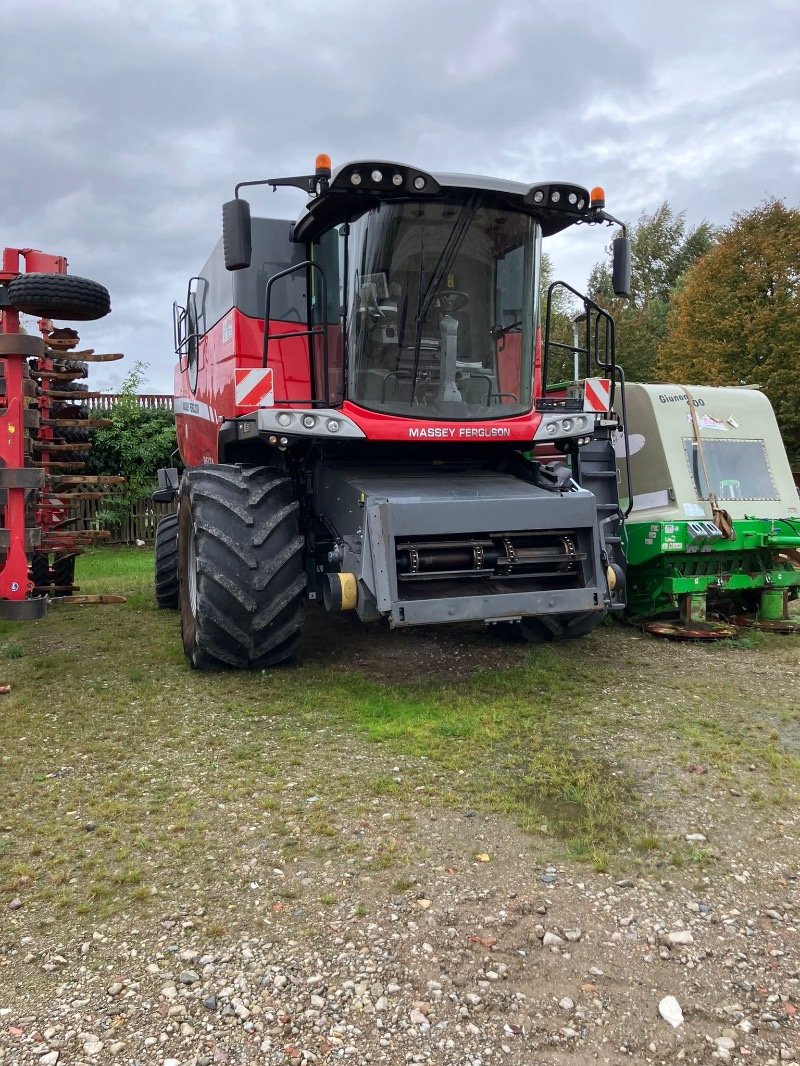 Mähdrescher от тип Massey Ferguson 9380 Delta, Gebrauchtmaschine в Liebenwalde (Снимка 1)