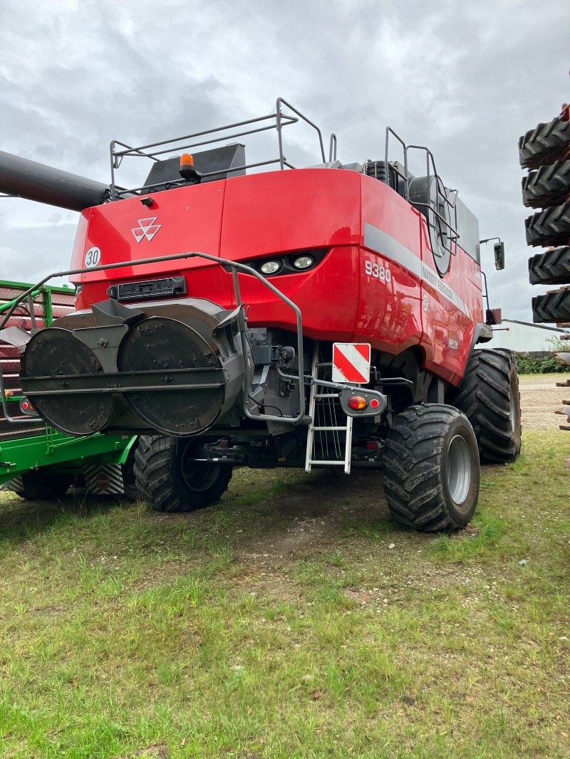 Mähdrescher от тип Massey Ferguson 9380 Delta, Gebrauchtmaschine в Liebenwalde (Снимка 3)