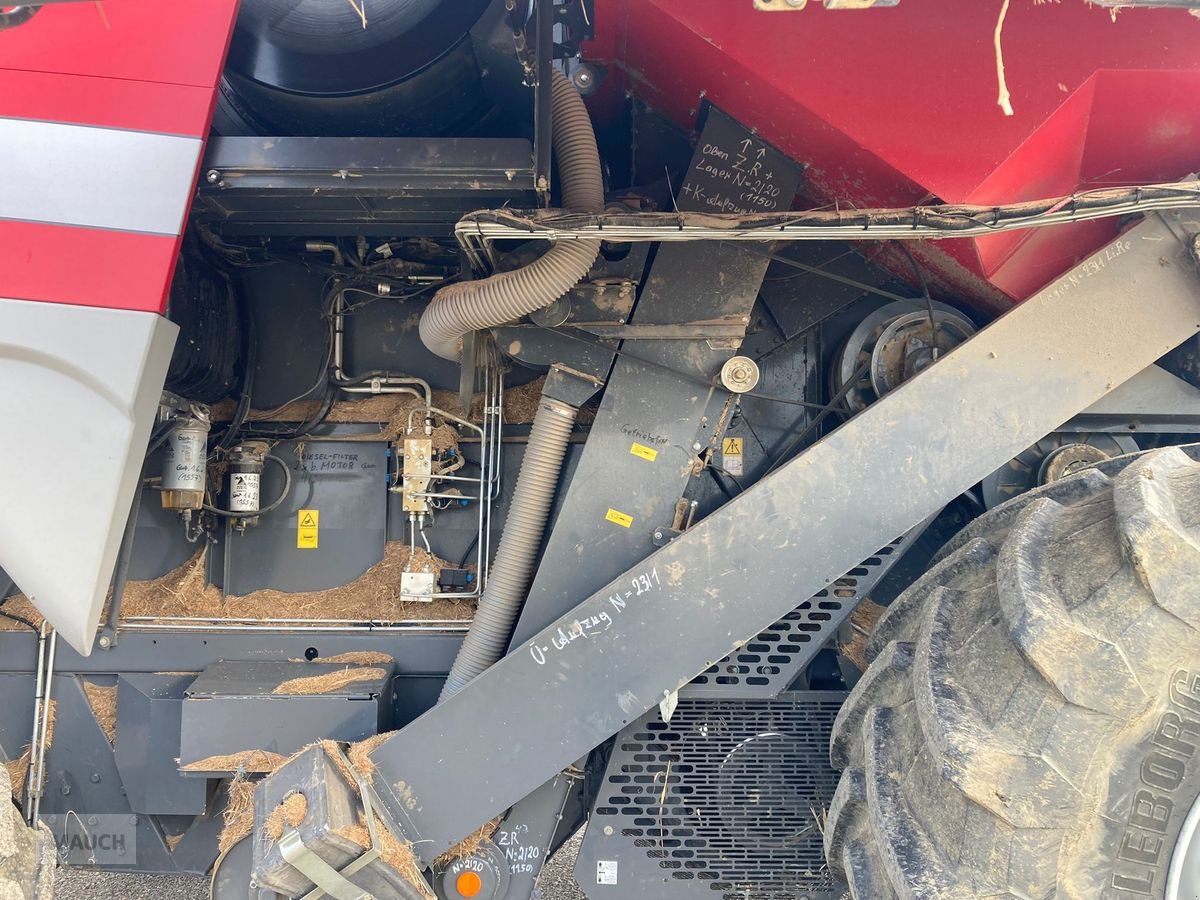 Mähdrescher des Typs Massey Ferguson Beta 7270, Gebrauchtmaschine in Burgkirchen (Bild 14)