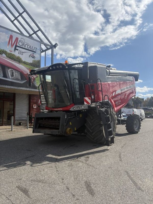 Mähdrescher Türe ait Massey Ferguson BETA 7360 PLI, Gebrauchtmaschine içinde LOMBEZ (resim 1)