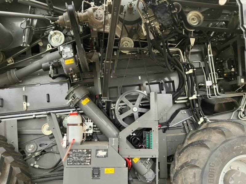 Mähdrescher del tipo Massey Ferguson IDEAL 9T Gen3, Gebrauchtmaschine en Aschara (Imagen 7)